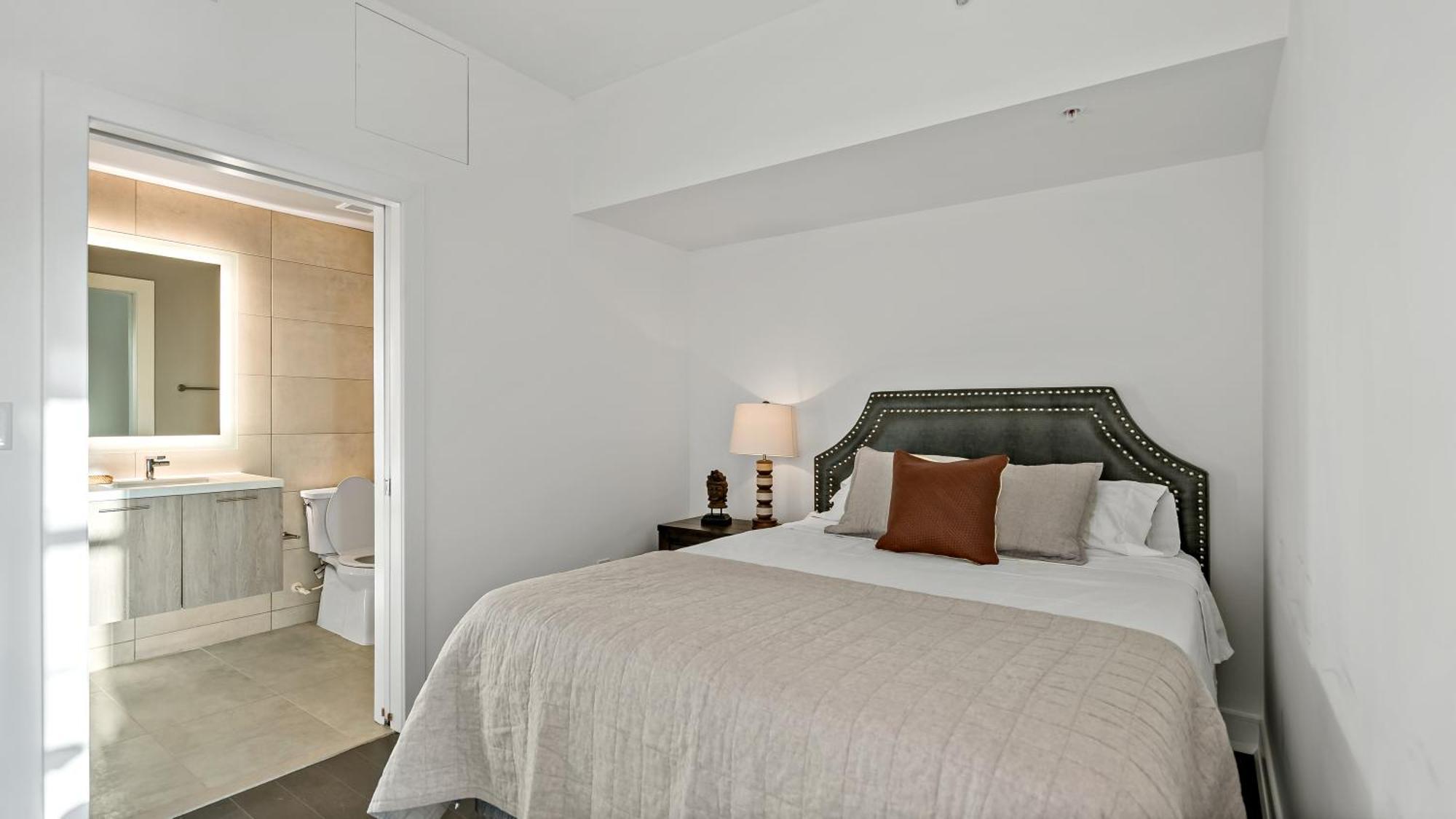 Pure Voyage Shaw Aparthotel Washington Exterior photo